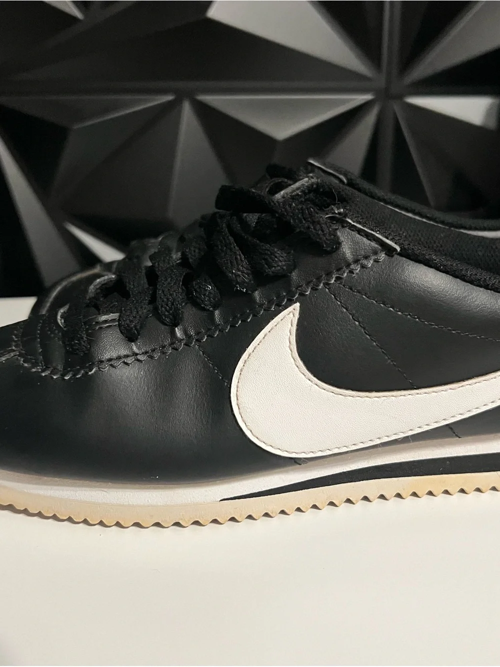 Women’s Nike Classic Cortez Leather Sneakers - Black/White
